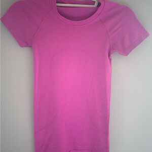 Lululemon Athletica Pink Fitted Short Sleeve T-Shirt